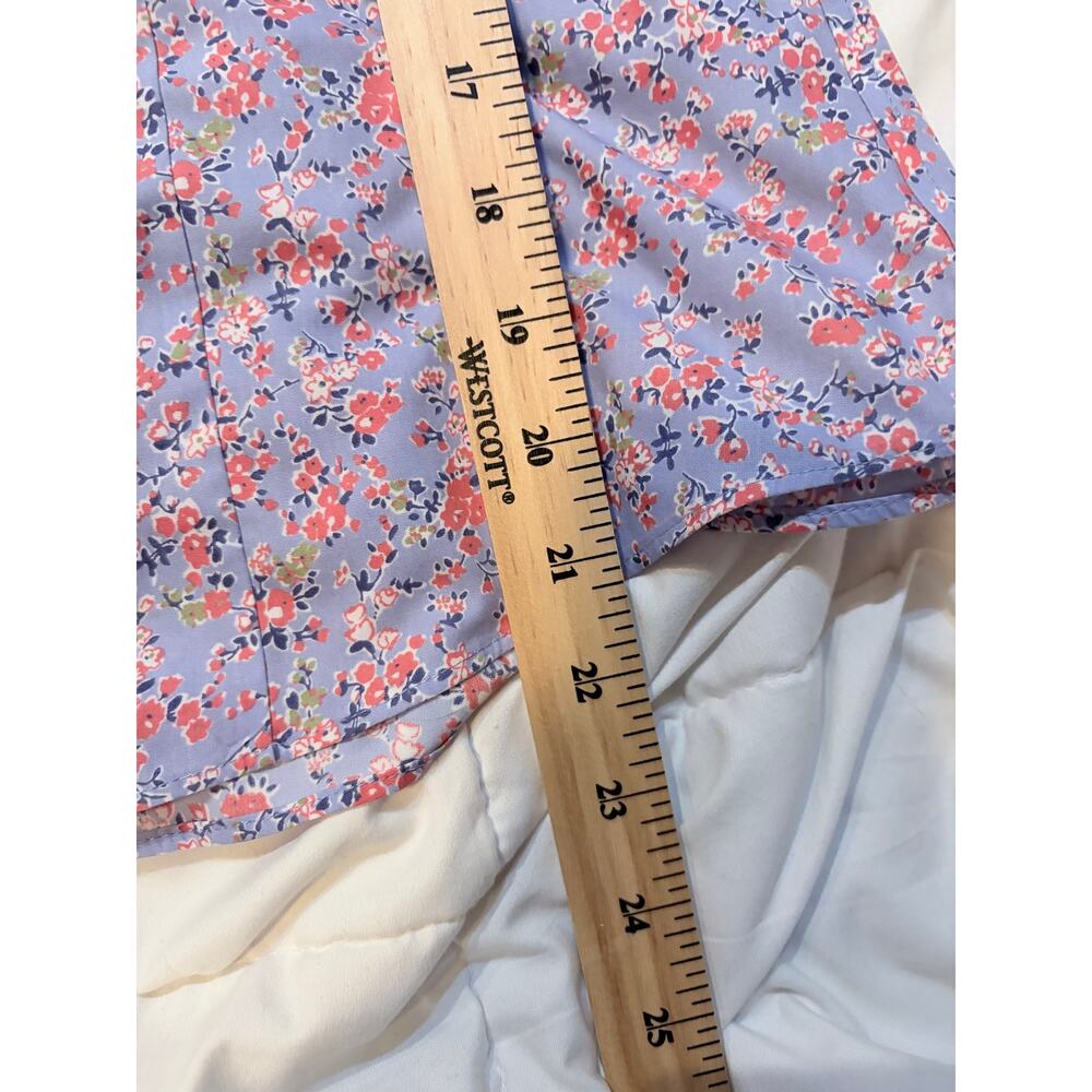 L.L.Bean Women XS Wrinkle Resistant Cotton Floral Button Down Shirt Blue - Picture 8 of 8